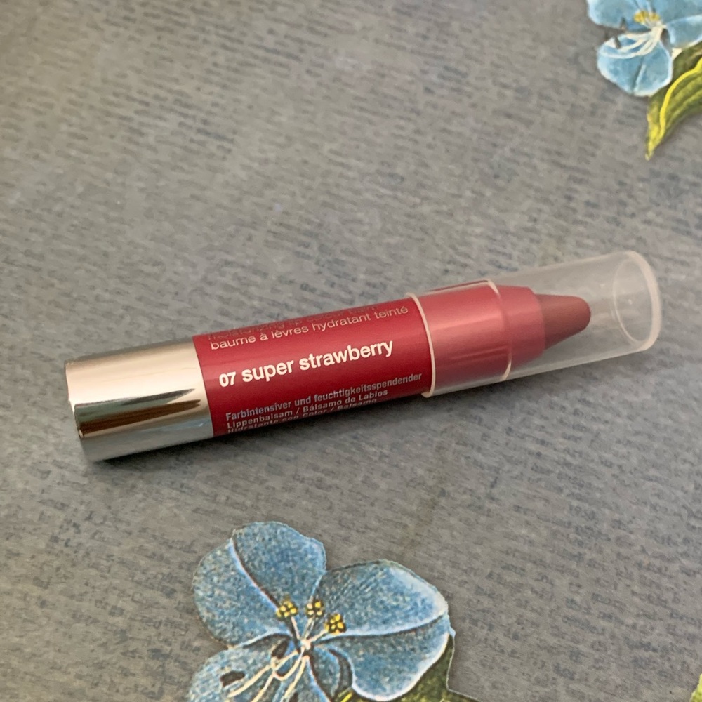 Clinique Chubby Stick Super Strawberry NWOT